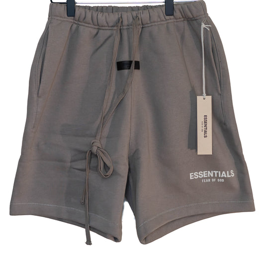 Fear of God Essentials Shorts – Desert Taupe – Deadstock