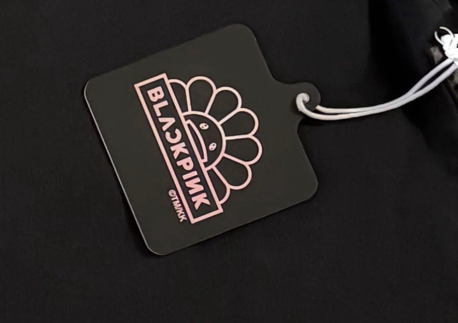 Takashi Murakami x BLACKPINK Rainbow Flower Tee – Deadstock